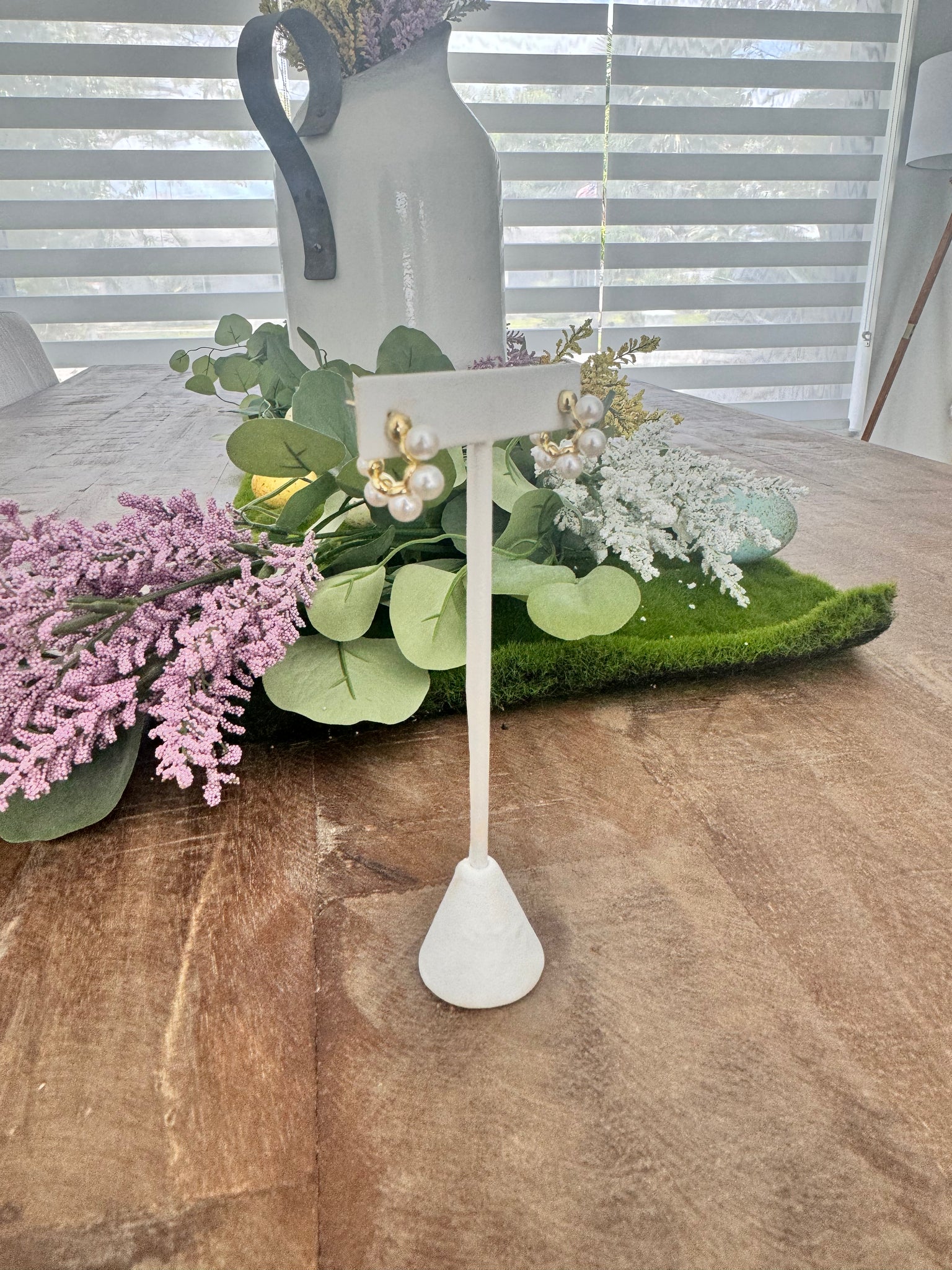 Puffy Pearl Donut Hoop