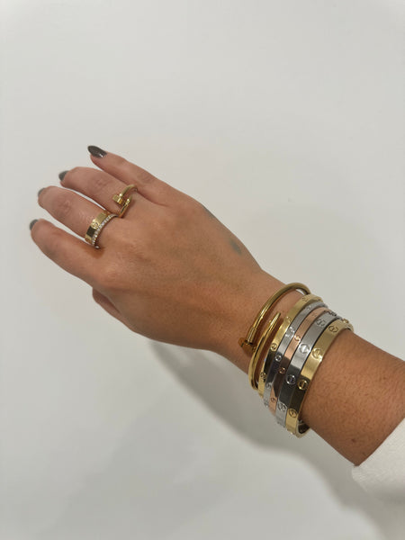 Thin Love Lock Bangle